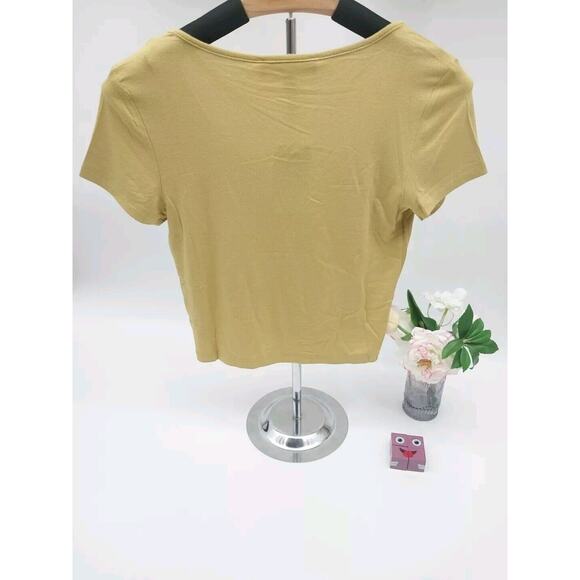 Hippie Rose Criss-Cross T-Shirt Juniors Size S Bold Green Short Sleeve Pullover - Picture 3 of 11